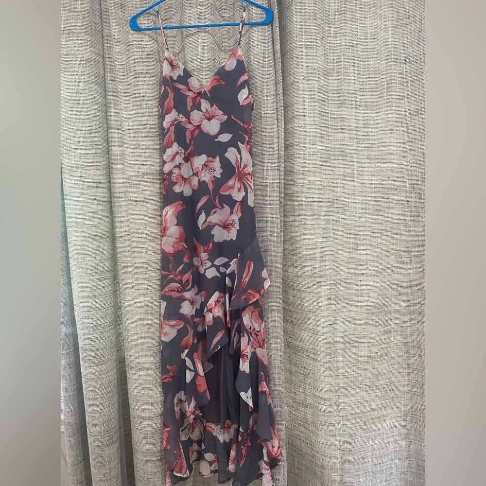 Lulus grey and pink floral maxi dress